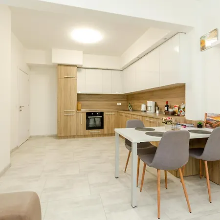 2 Bedroom In The Heart Of Appartement *