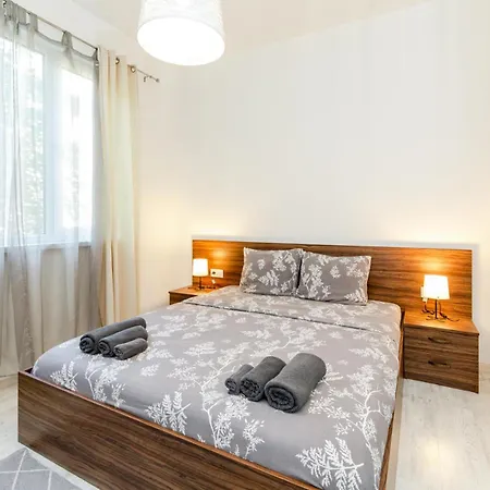 Apartament 2 Bedroom In The Heart Of *