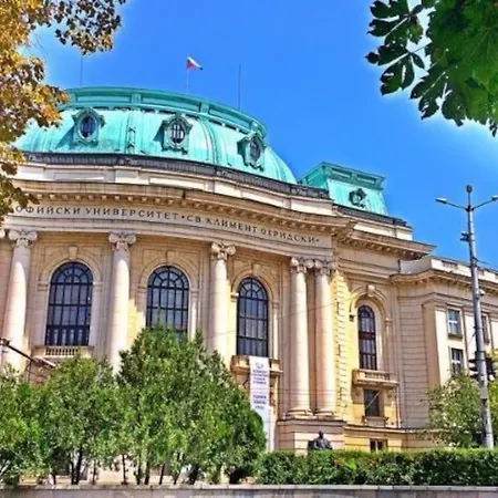 2 Bedroom In The Heart Of Sofia