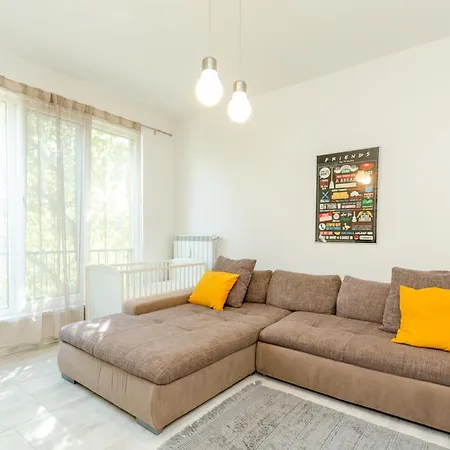 2 Bedroom In The Heart Of