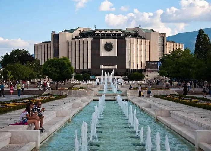 Apartament 2 Bedroom In The Heart Of